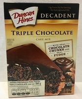 Duncan hines, decadent cake mix, triple chocolate